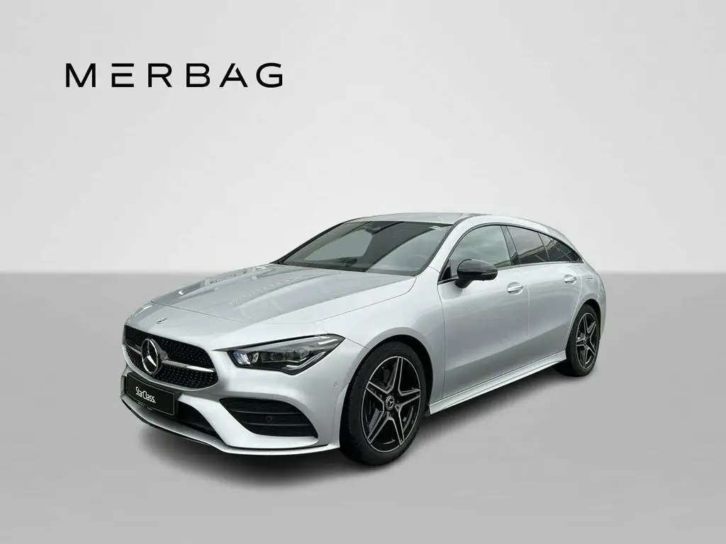 Photo 1 : Mercedes-benz Classe Cla 2024 Petrol