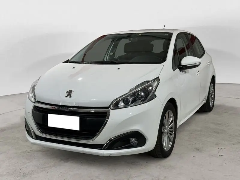 Photo 1 : Peugeot 208 2019 Petrol