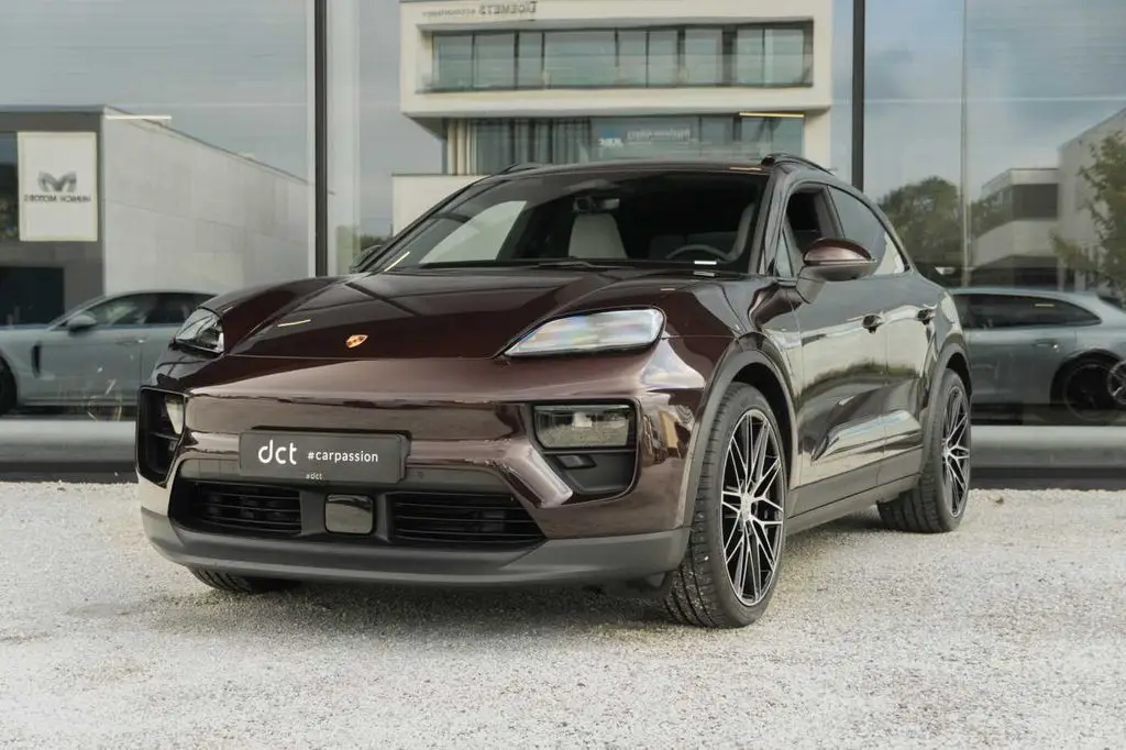 Photo 1 : Porsche Macan 2024 Non renseigné