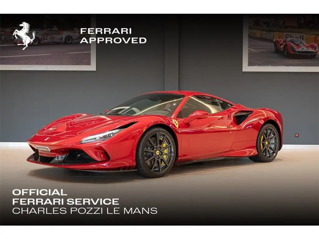 Photo 1 : Ferrari F8 2022 Essence