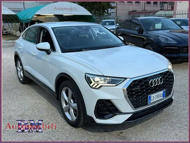 Photo 1 : Audi Q3 2020 Diesel