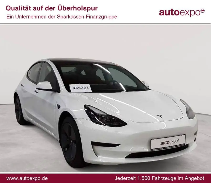 Photo 1 : Tesla Model 3 2021 Non renseigné