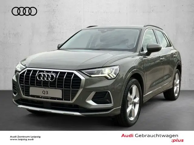 Photo 1 : Audi Q3 2024 Essence