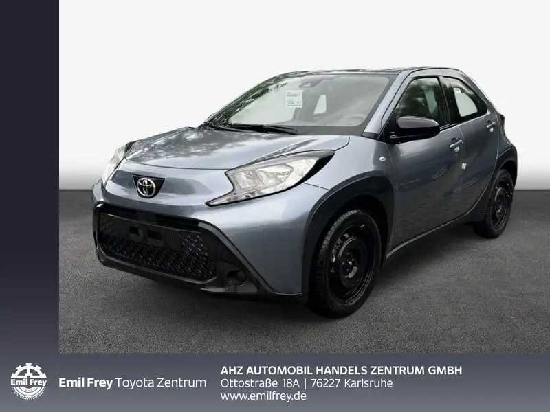 Photo 1 : Toyota Aygo X 2024 Essence