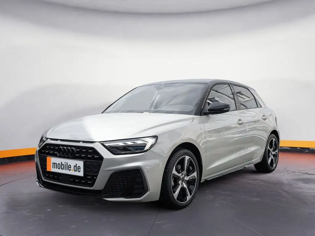 Photo 1 : Audi A1 2024 Petrol