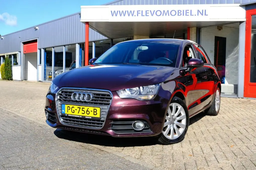 Photo 1 : Audi A1 2014 Diesel