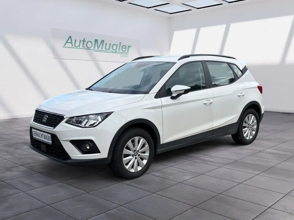 Photo 1 : Seat Arona 2020 Essence