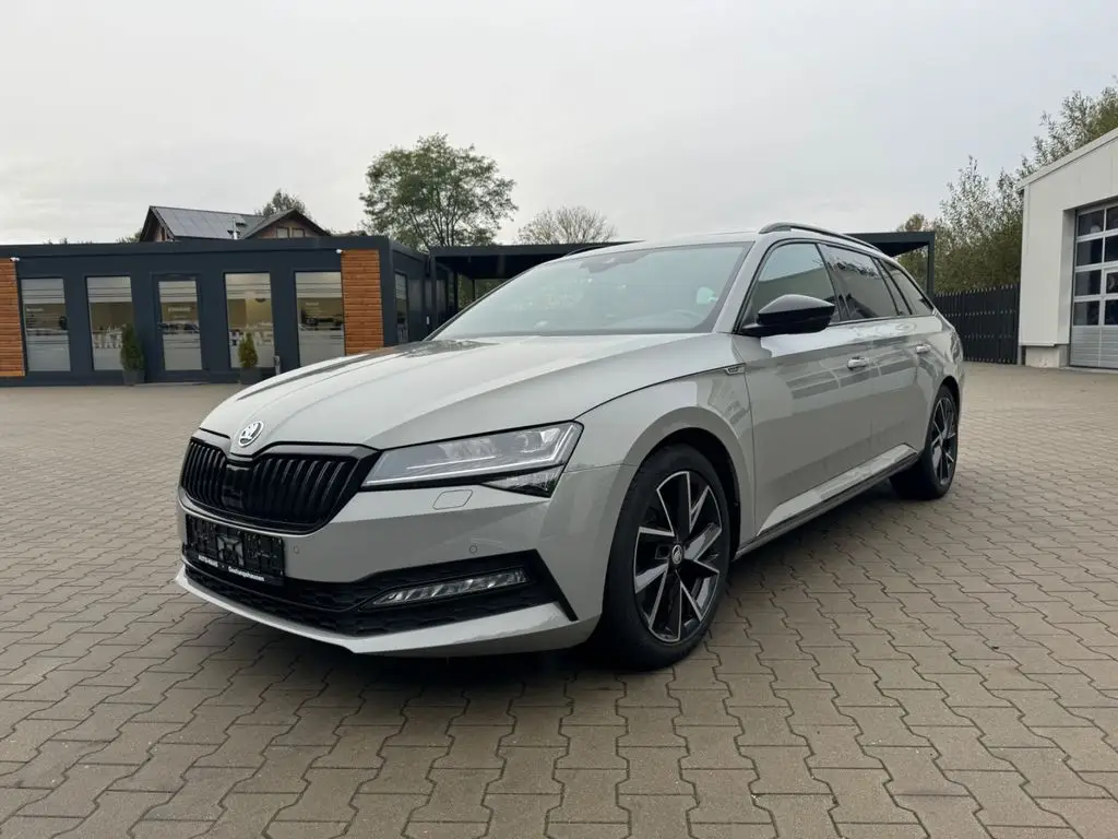 Photo 1 : Skoda Superb 2022 Petrol