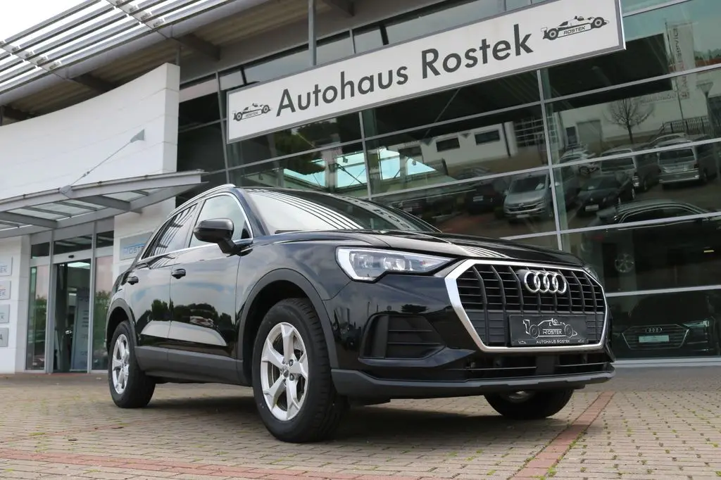 Photo 1 : Audi Q3 2021 Hybride