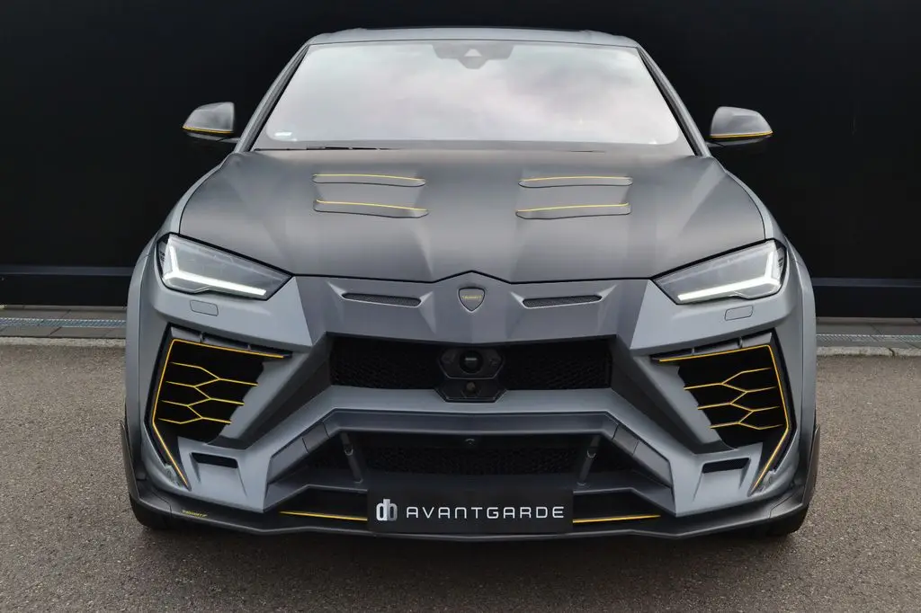 Photo 1 : Lamborghini Urus 2020 Petrol