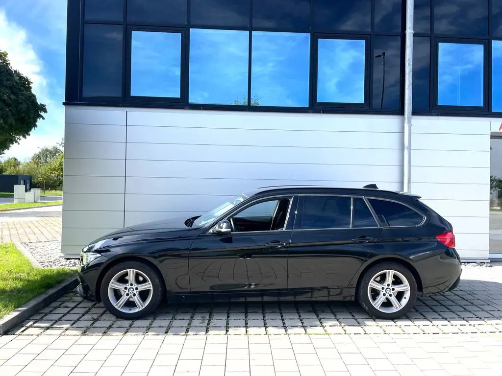 Photo 1 : Bmw Serie 3 2018 Diesel