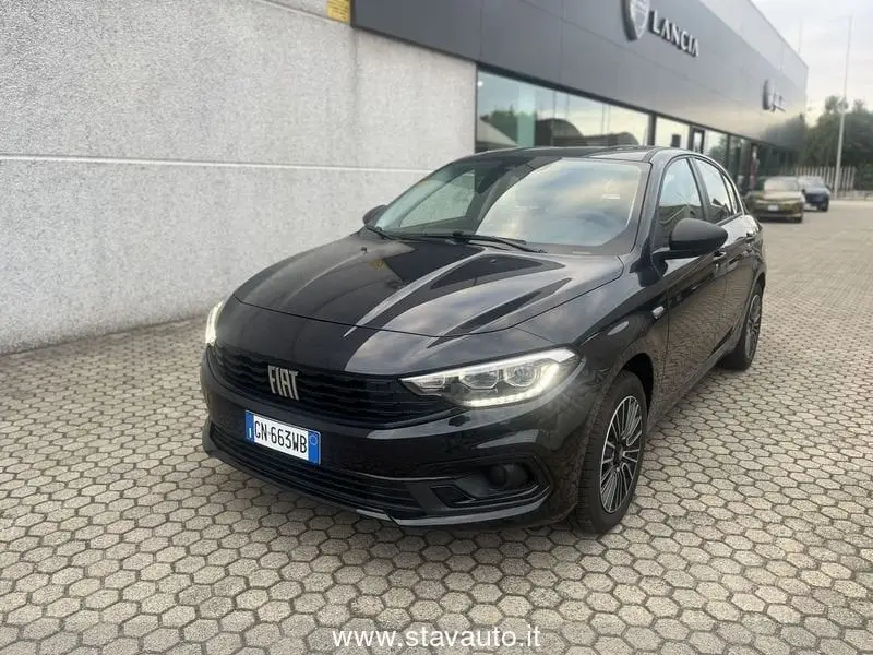 Photo 1 : Fiat Tipo 2023 Petrol