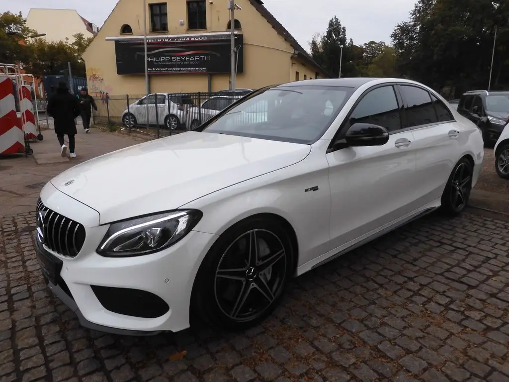 Photo 1 : Mercedes-benz Classe C 2017 Essence