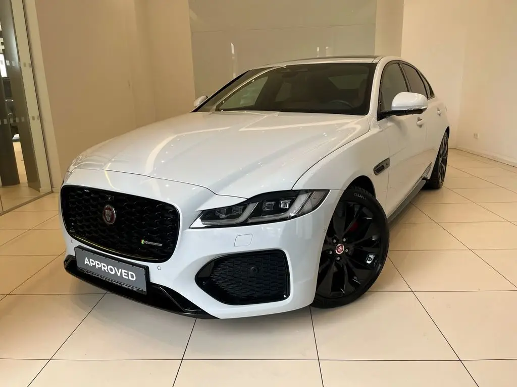 Photo 1 : Jaguar Xf 2021 Diesel