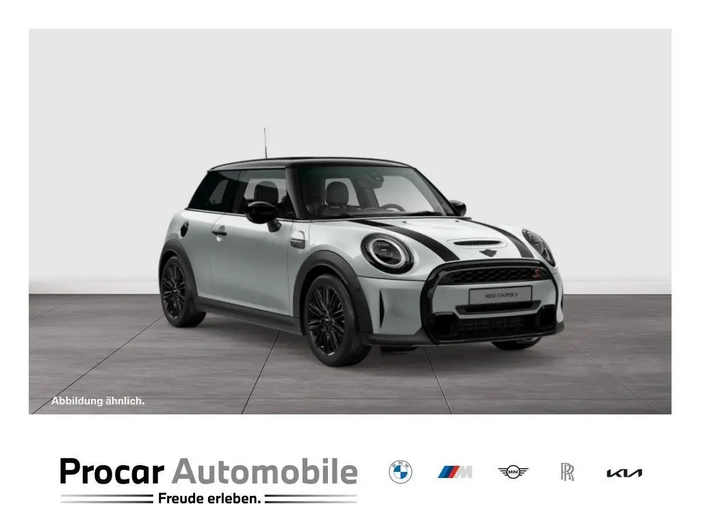 Photo 1 : Mini Cooper 2021 Petrol