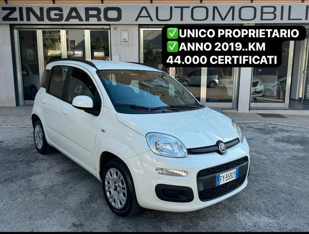 Photo 1 : Fiat Panda 2019 Essence