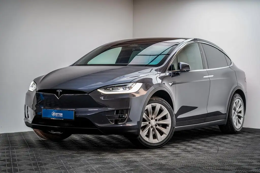 Photo 1 : Tesla Model X 2020 Not specified