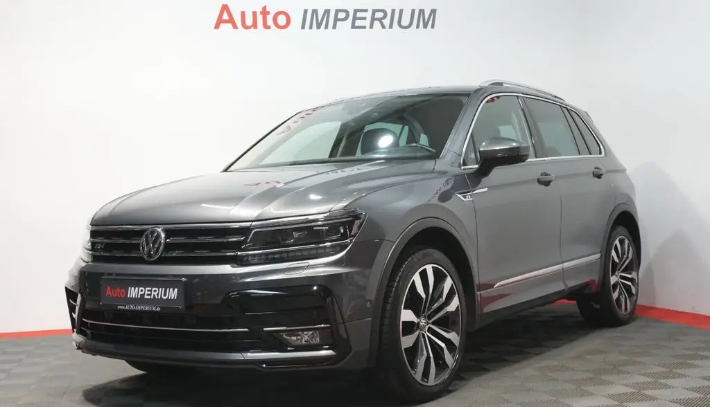 Photo 1 : Volkswagen Tiguan 2020 Petrol