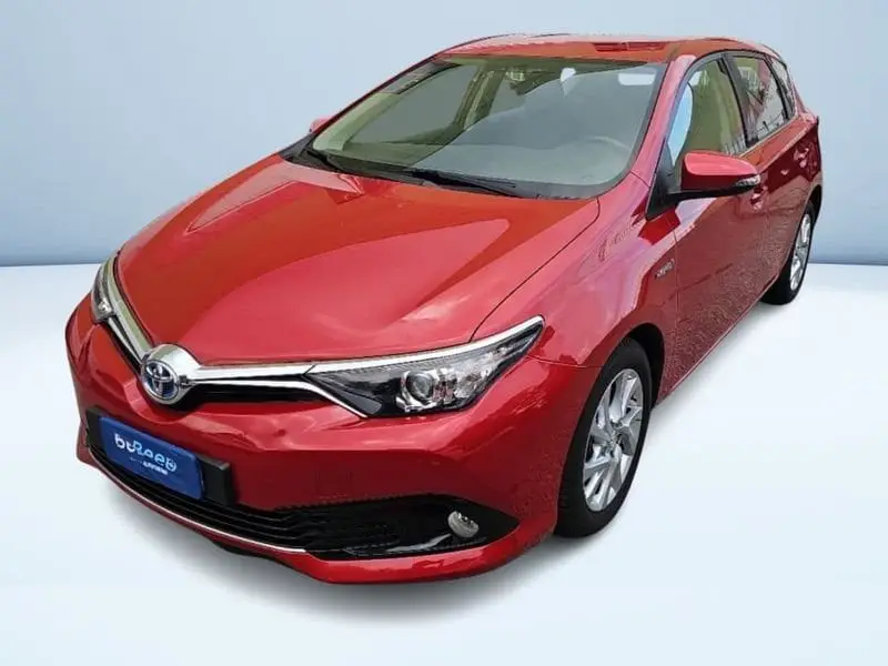 Photo 1 : Toyota Auris 2016 Hybrid