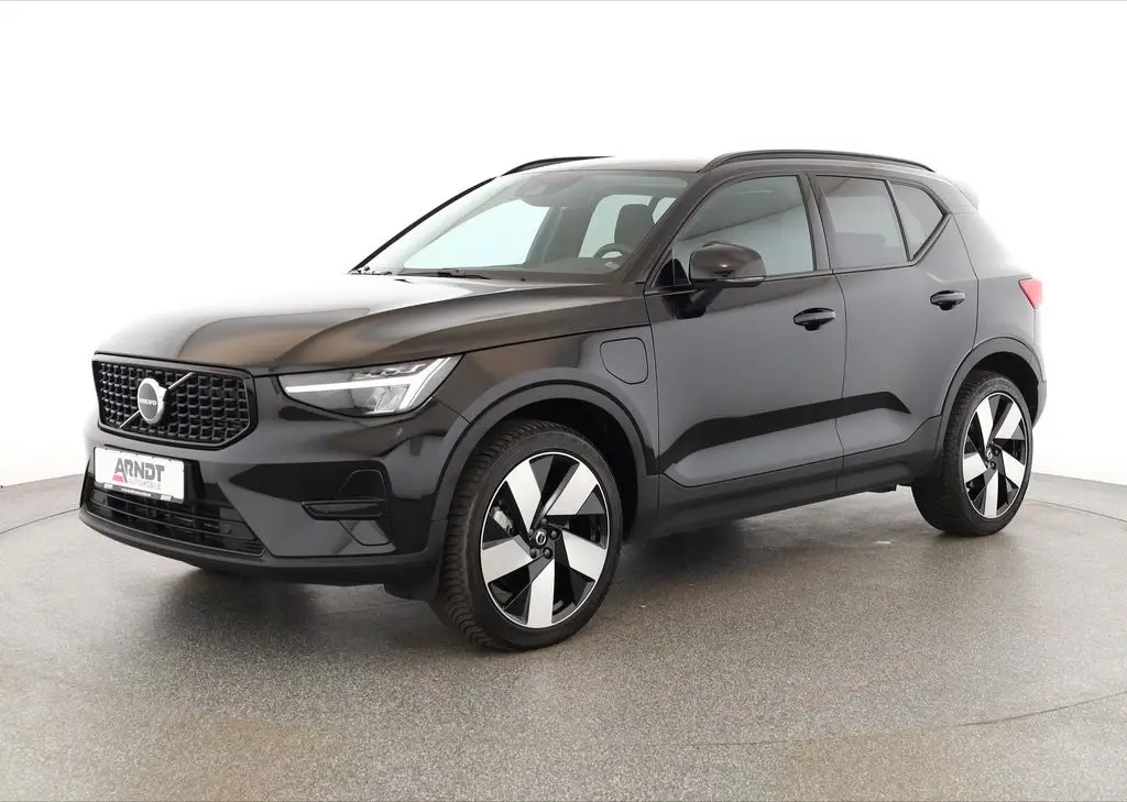 Photo 1 : Volvo Xc40 2023 Hybride