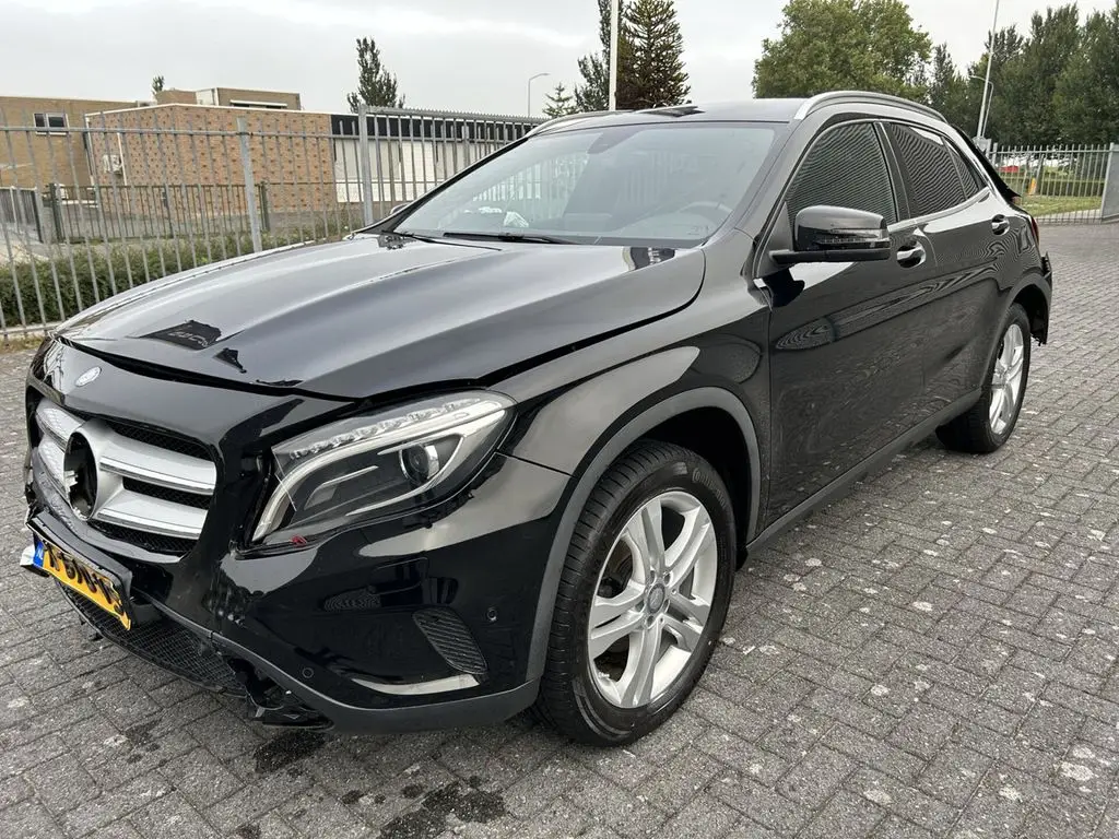 Photo 1 : Mercedes-benz Classe Gla 2016 Essence