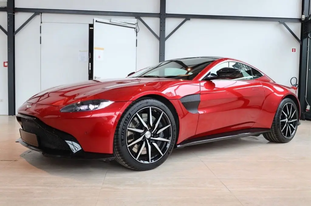 Photo 1 : Aston Martin V8 2020 Petrol