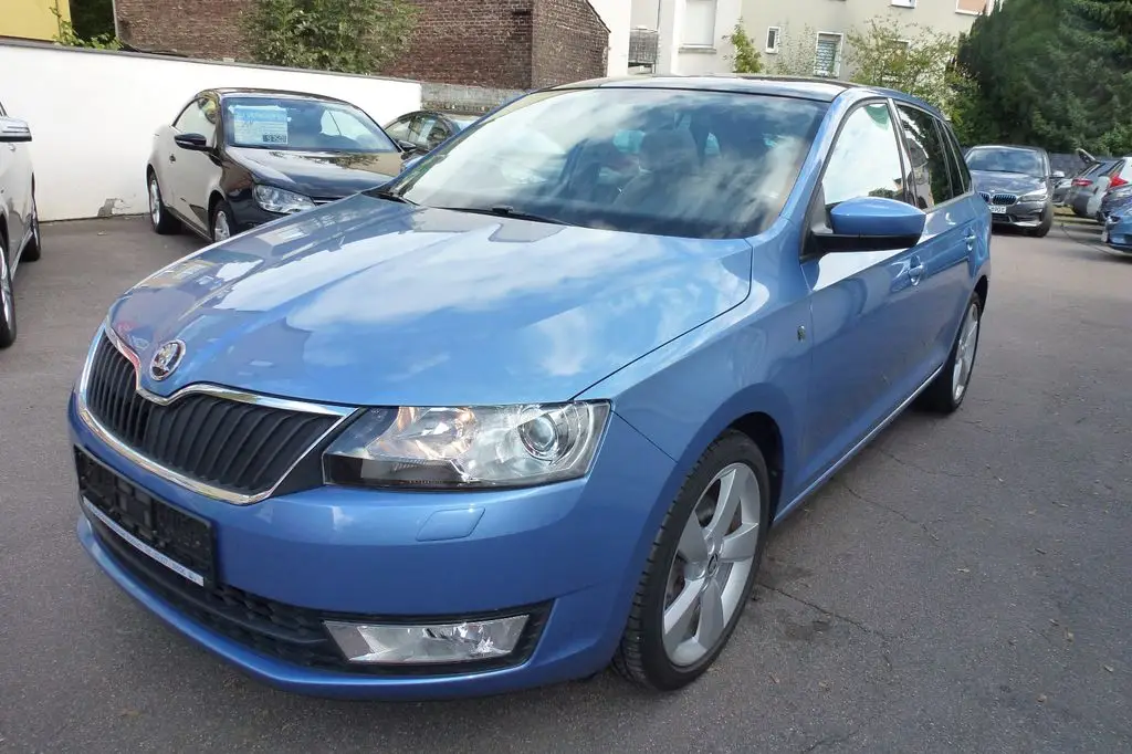 Photo 1 : Skoda Rapid 2015 Petrol