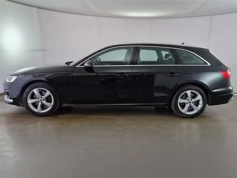 Photo 1 : Audi A4 2020 Hybrid