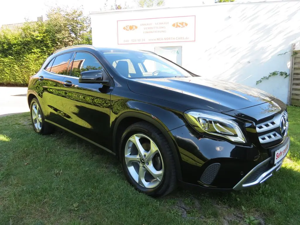 Photo 1 : Mercedes-benz Classe Gla 2018 Petrol