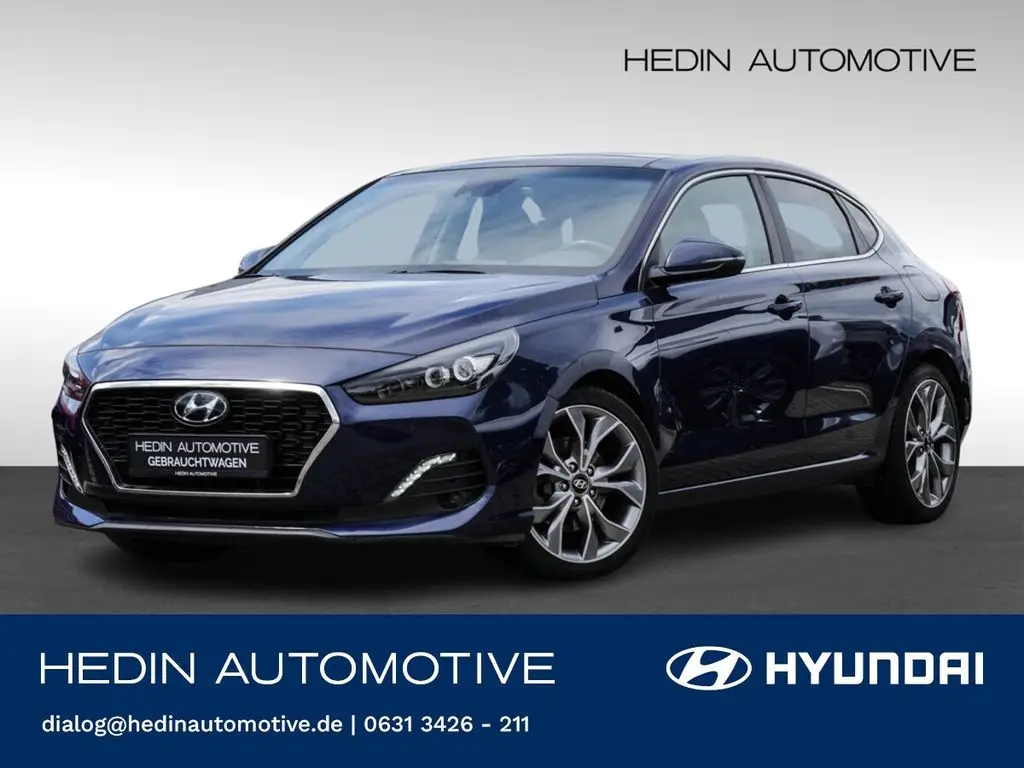 Photo 1 : Hyundai I30 2019 Petrol