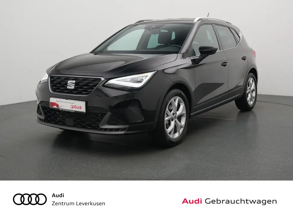 Photo 1 : Seat Arona 2023 Essence