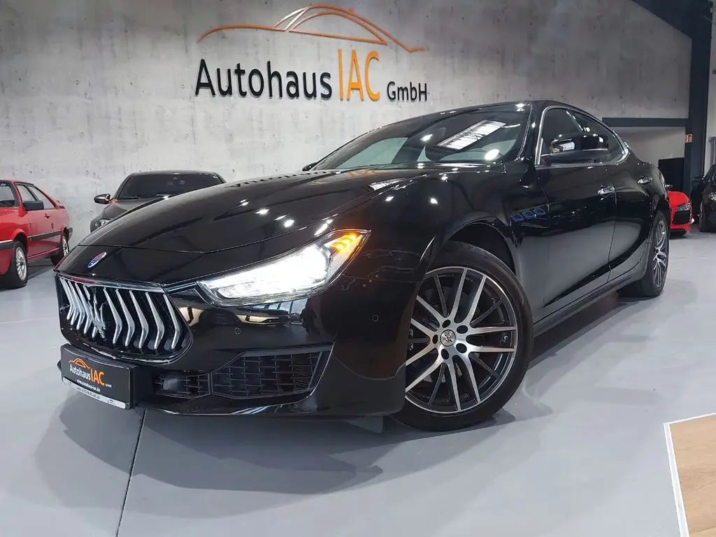 Photo 1 : Maserati Ghibli 2020 Petrol