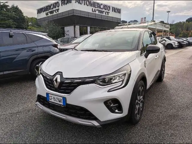 Photo 1 : Renault Captur 2021 Hybride