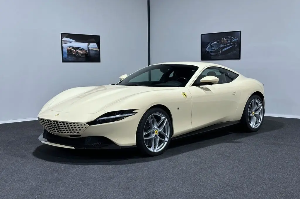 Photo 1 : Ferrari Roma 2022 Petrol