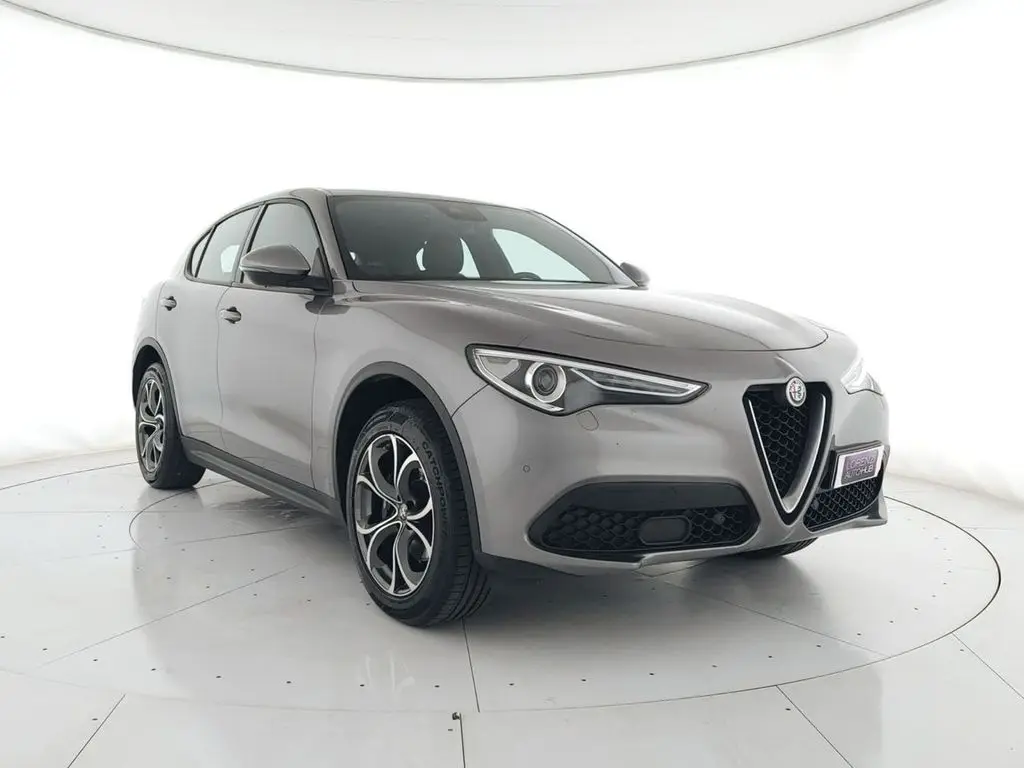 Photo 1 : Alfa Romeo Stelvio 2018 Diesel