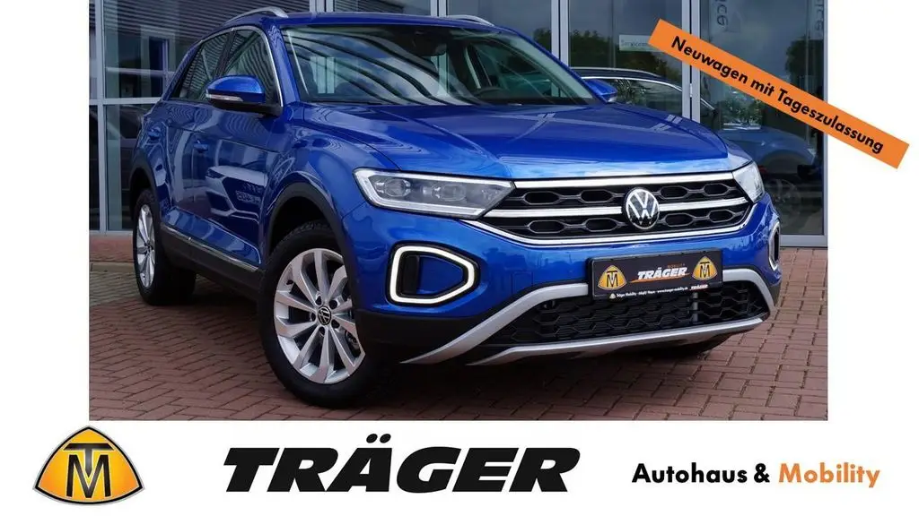 Photo 1 : Volkswagen T-roc 2024 Petrol