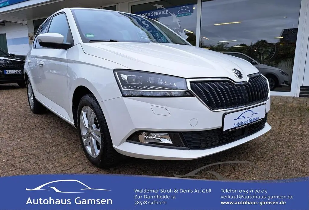 Photo 1 : Skoda Fabia 2019 Essence