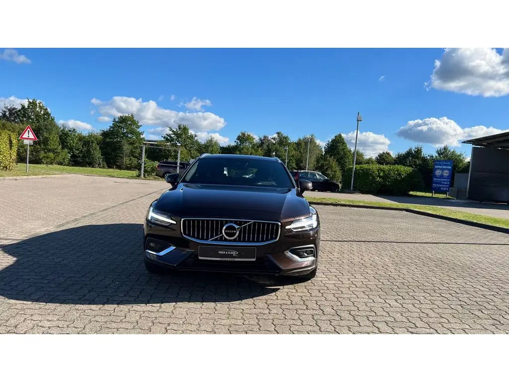 Photo 1 : Volvo V60 2021 Diesel