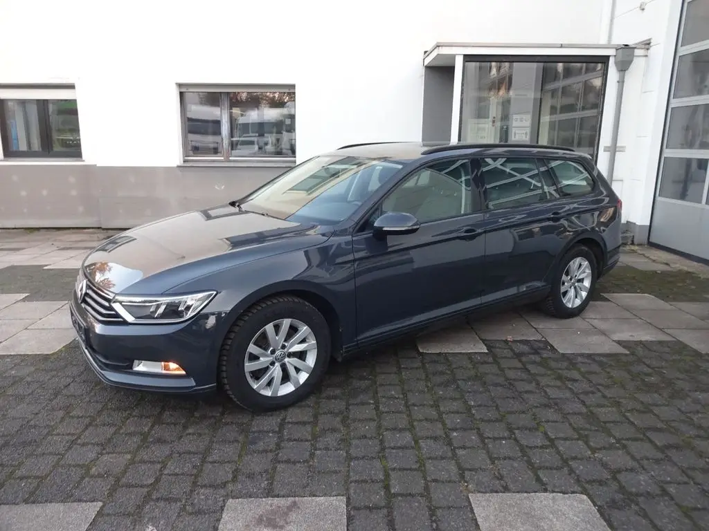 Photo 1 : Volkswagen Passat 2019 Diesel