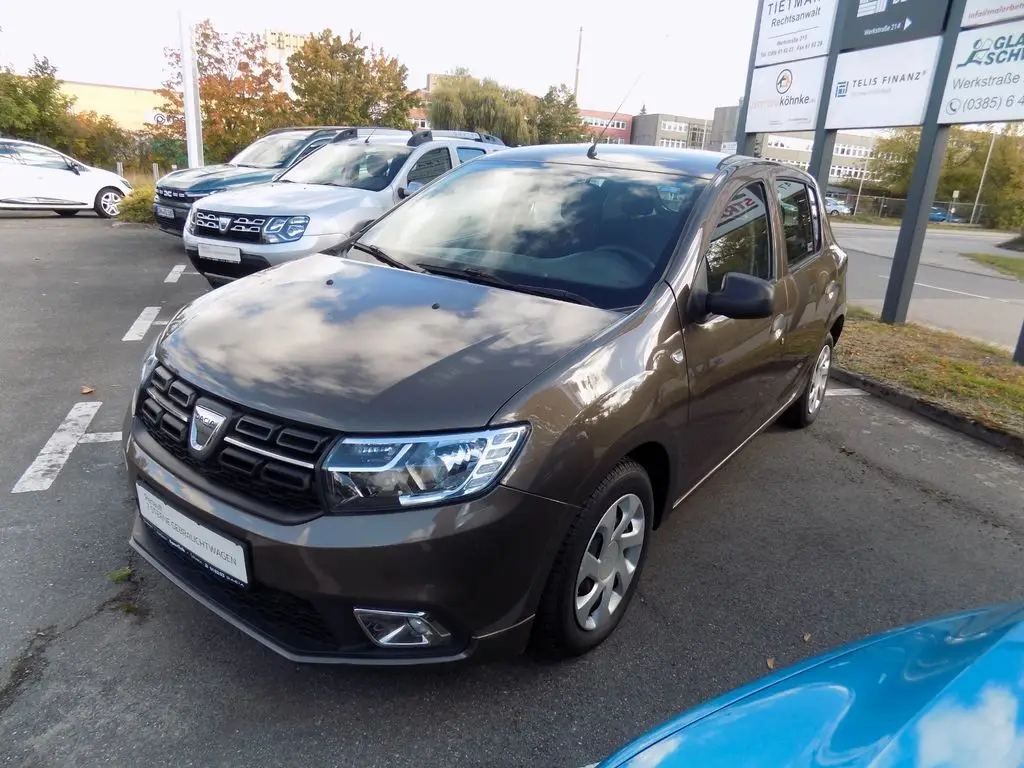 Photo 1 : Dacia Sandero 2020 Petrol