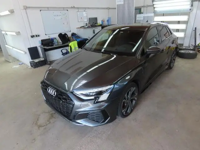 Photo 1 : Audi A3 2021 Hybrid