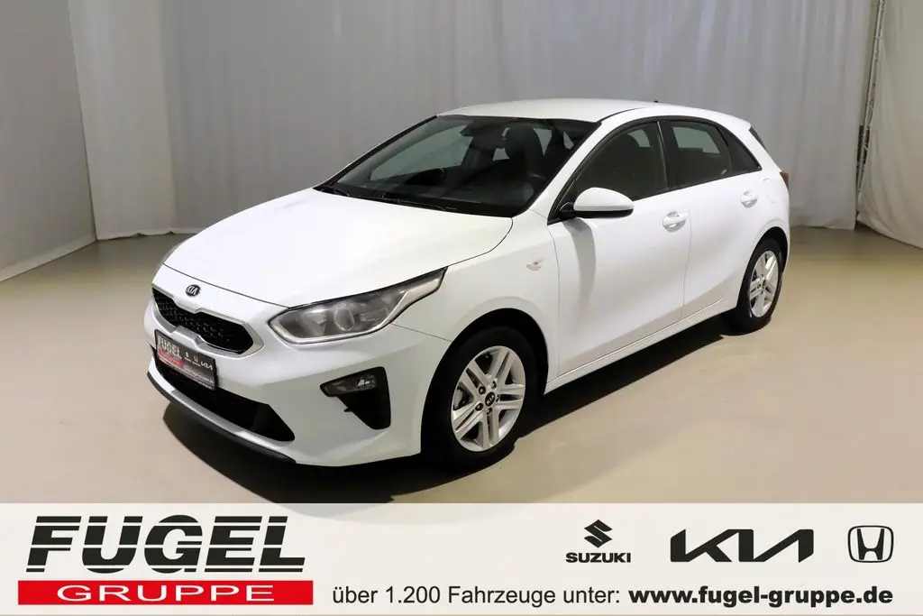 Photo 1 : Kia Ceed 2020 Essence