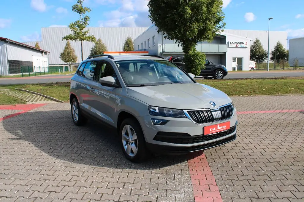 Photo 1 : Skoda Karoq 2022 Petrol