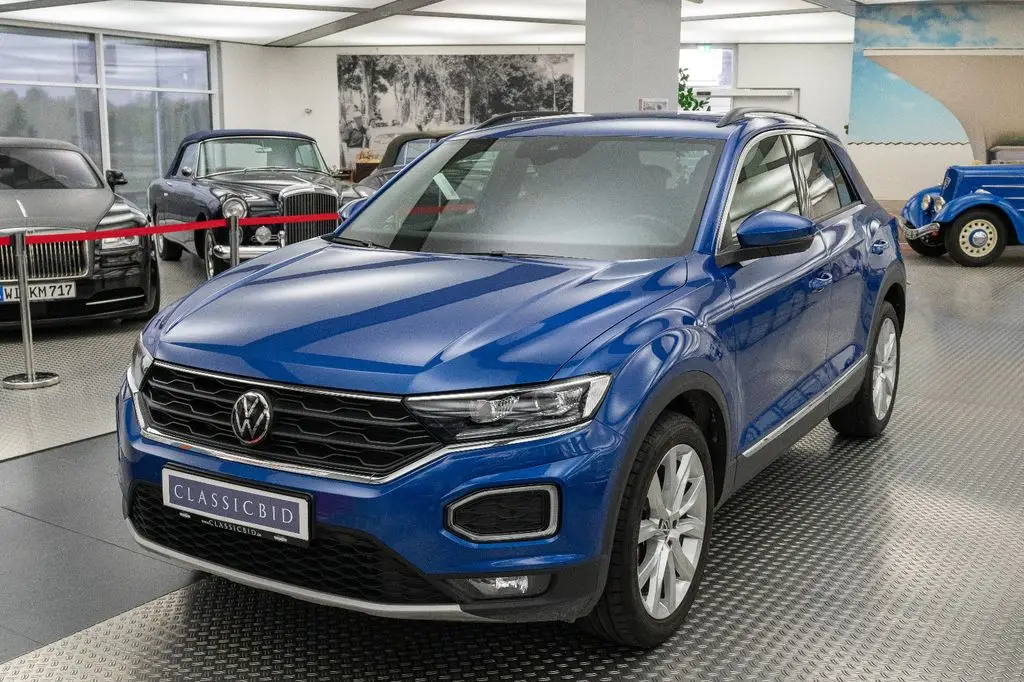 Photo 1 : Volkswagen T-roc 2022 Essence