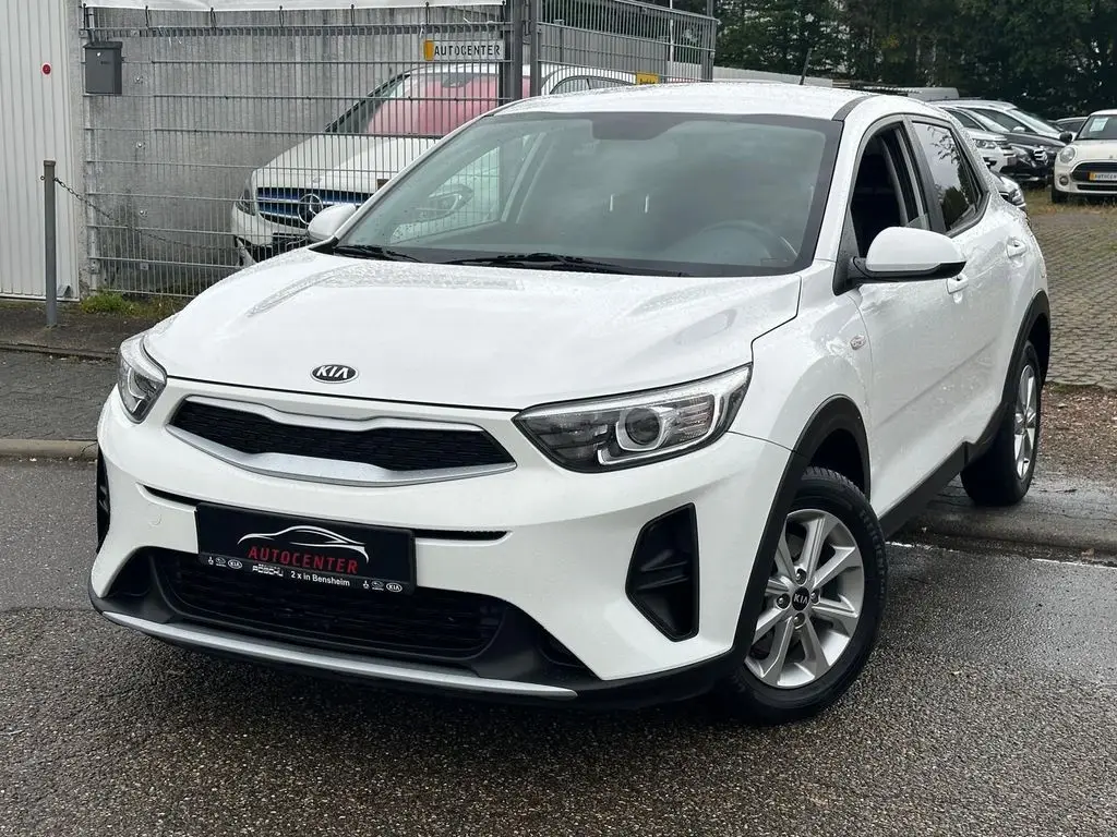 Photo 1 : Kia Stonic 2018 Essence