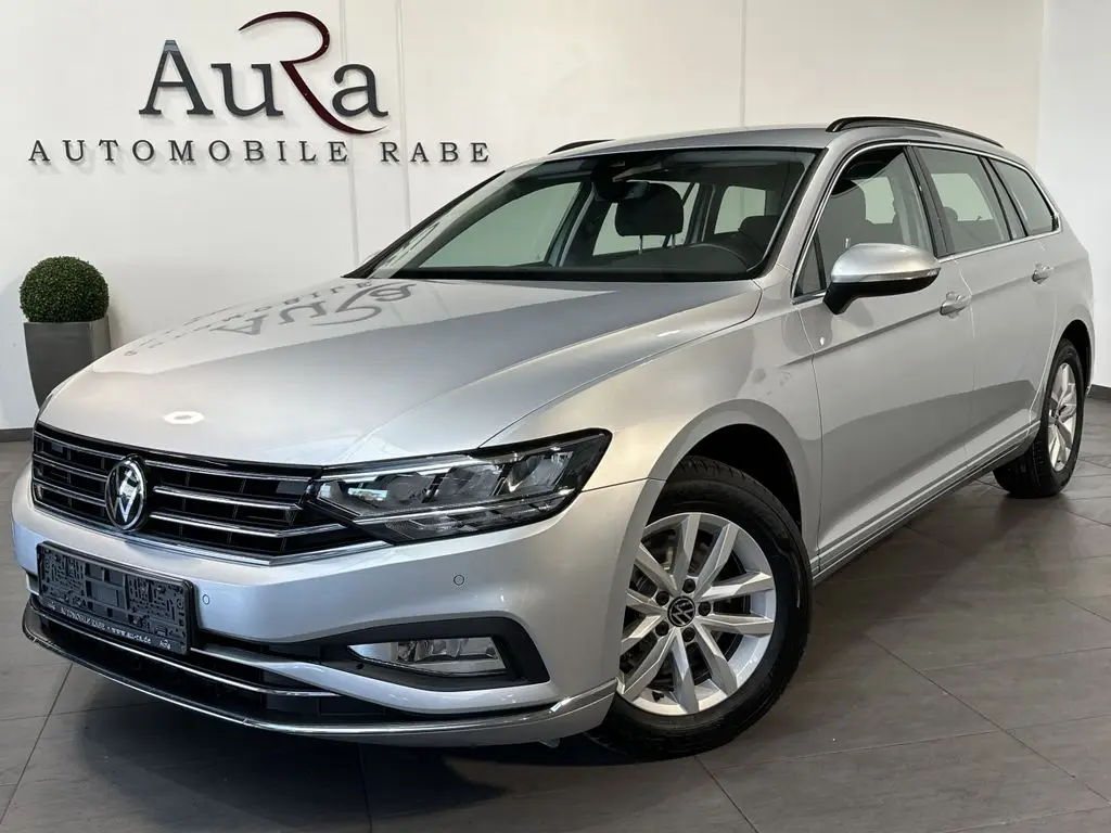 Photo 1 : Volkswagen Passat 2020 Diesel