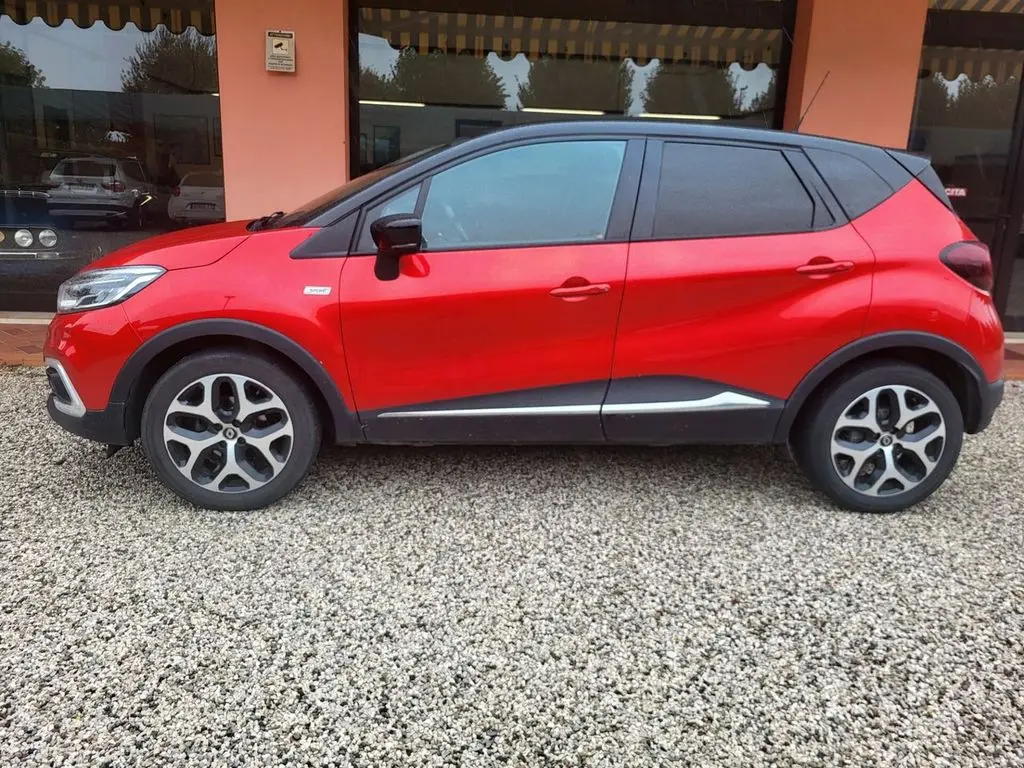 Photo 1 : Renault Captur 2019 Essence