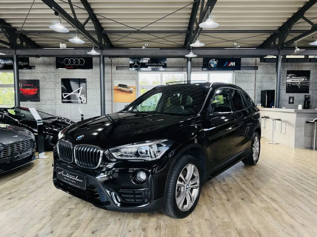 Photo 1 : Bmw X1 2017 Essence