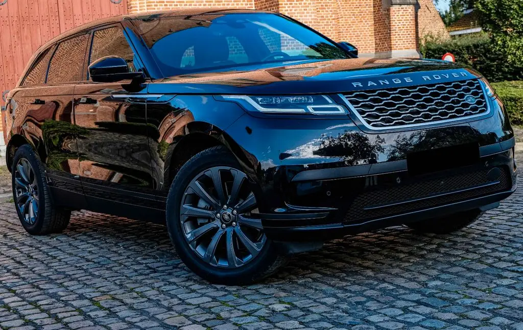 Photo 1 : Land Rover Range Rover Velar 2023 Hybrid