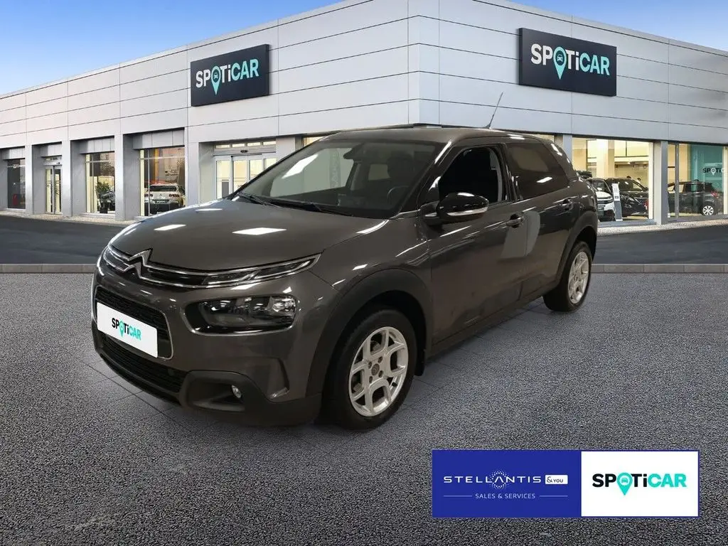 Photo 1 : Citroen C4 2019 Petrol